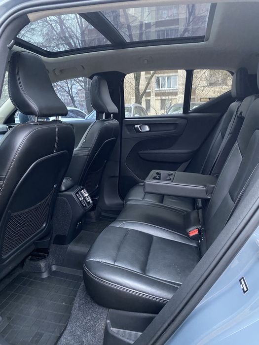 VOLVO XC40 T5 Momentum