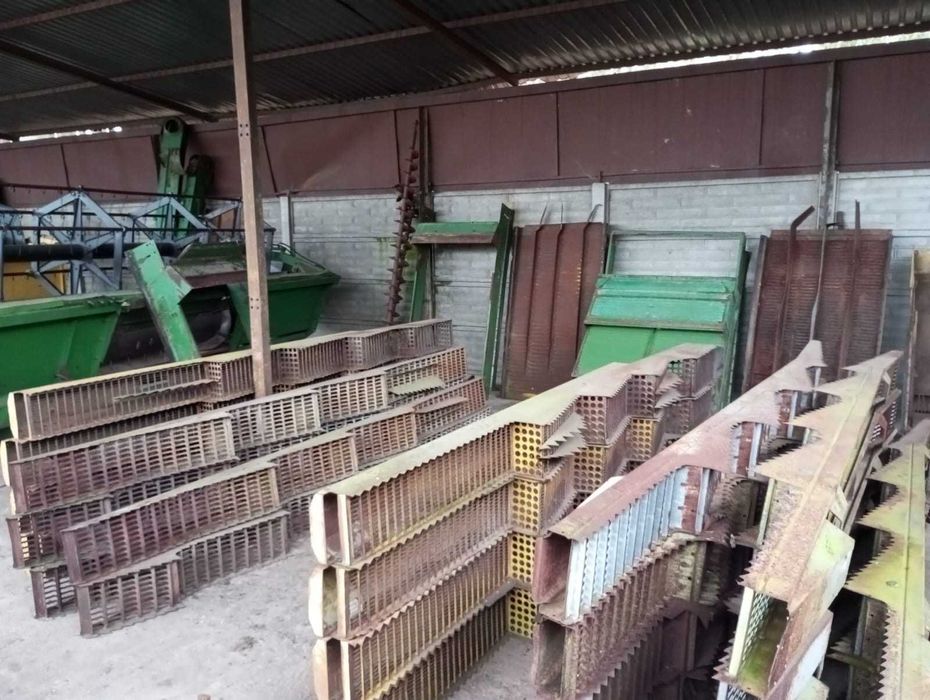 wał młócący, cep, odrzutnik Claas Dominator , Mercator, John Deere
