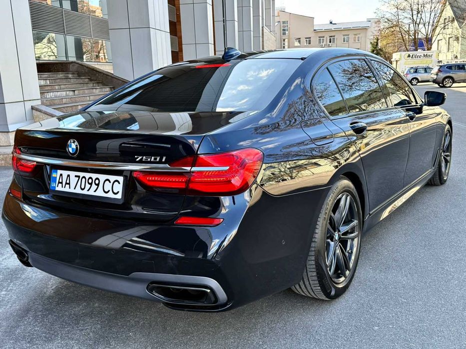 БMB 750LI Steptronik/450к.с-4.4/2017,пов. привід,пневмо.Обмін-квартира