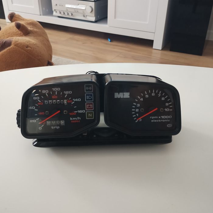 MZ ETZ 150,251,301 Saxon Kanuni Licznik Zegary Prędkościomierz Tacho