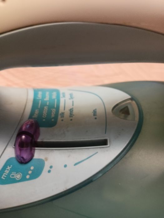 Sprzedam żelazko TEFAL