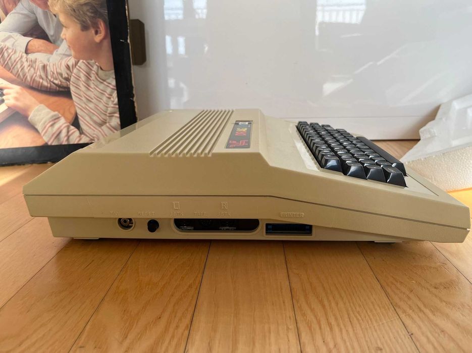 Dragon 32 retro komputer 8bit retro 8-bit Dragon32 commodore c64