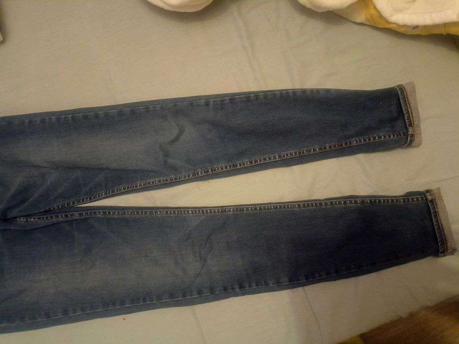 Levi Strauss: jeansy super skinny 28