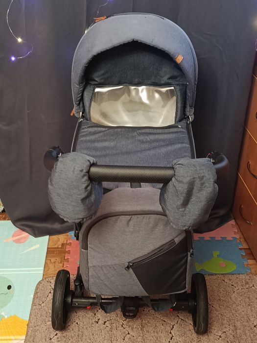 Продам дитячу коляску