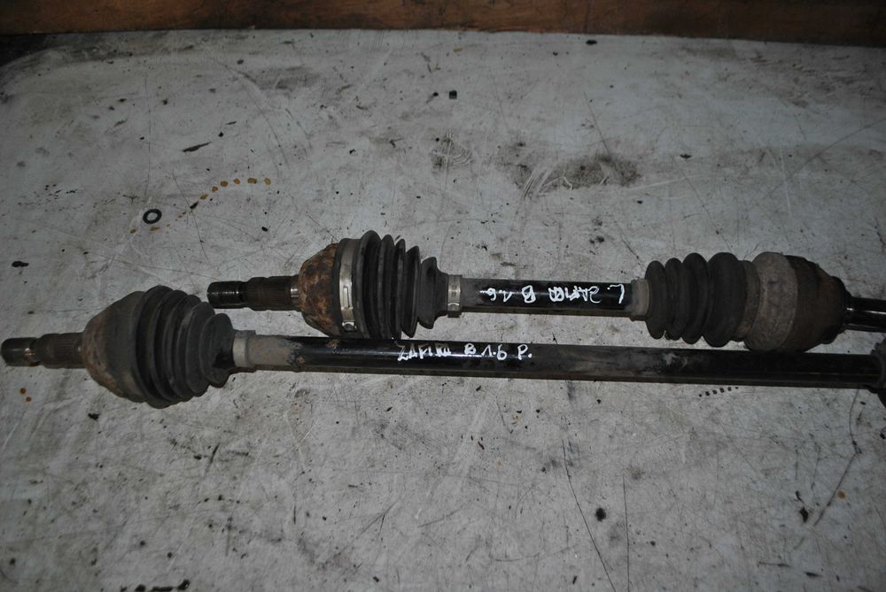 Półoś lewa/prawa Opel Zafira B 1.6b