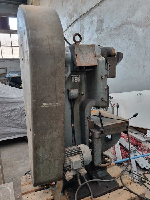 Prasa mimośrodowa do metalu EBU 25