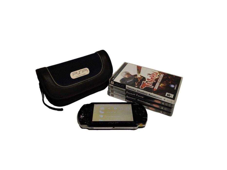 Konsola Sony PSP Street Model E-1004 + gry + karta pamięci