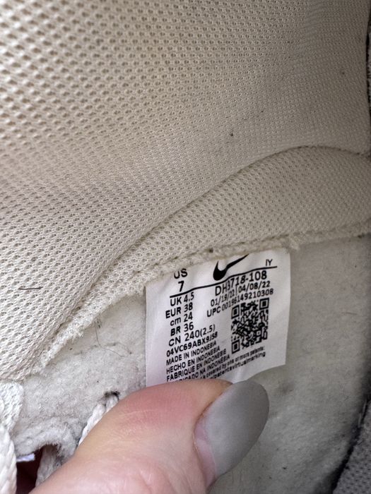 Кросівки жіночі найк