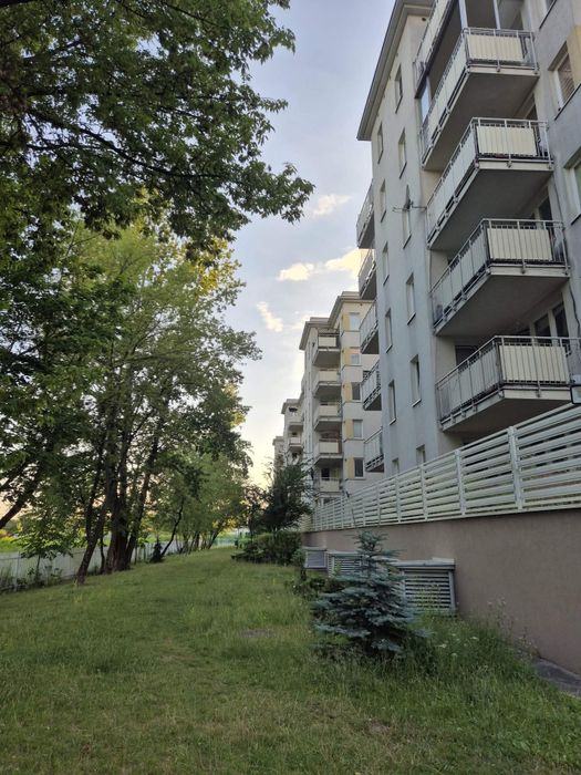 Mieszkanie, pomieszczenie gospodarcze, miejsce postojowe w garażu na sprzedaż ul. Zielone Zacisze 3, bezpośrednio!