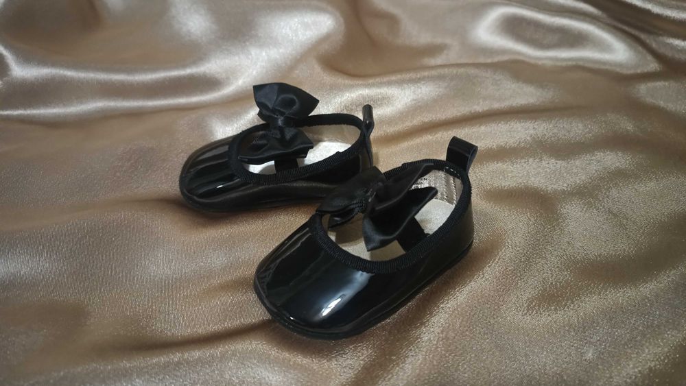 Нові балетки пінетки H&M для дівчинки