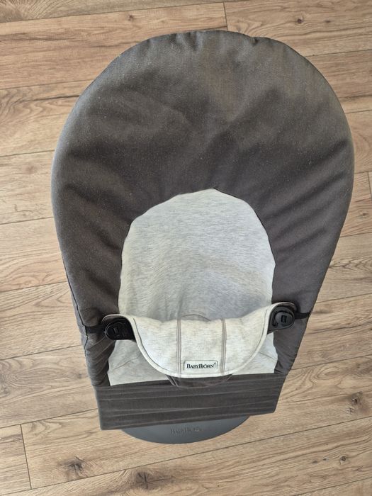 Leżaczek bujaczek Baby Bjorn