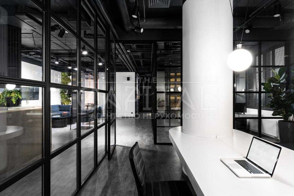 Оренда / Офіс / 160 м2 -/ вул. Князів Острозьких 32/2 / Печерський р н