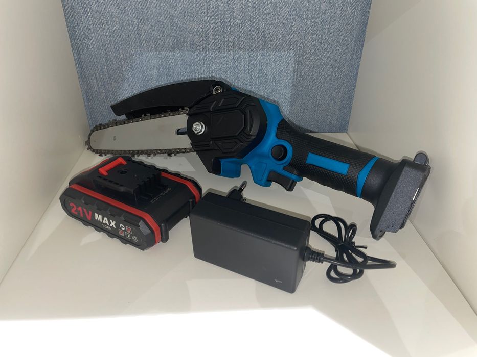 Serra de Podar a bateria 21V