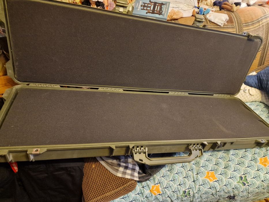 Skrzynia Pelican 1750 Case,futerał