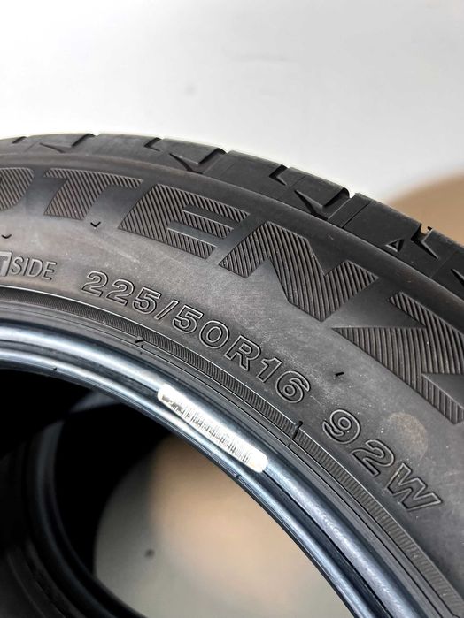 Pneus Bridgestone Potenza RE002 Adrenalin - 225/50/16 - Como NOVOS
