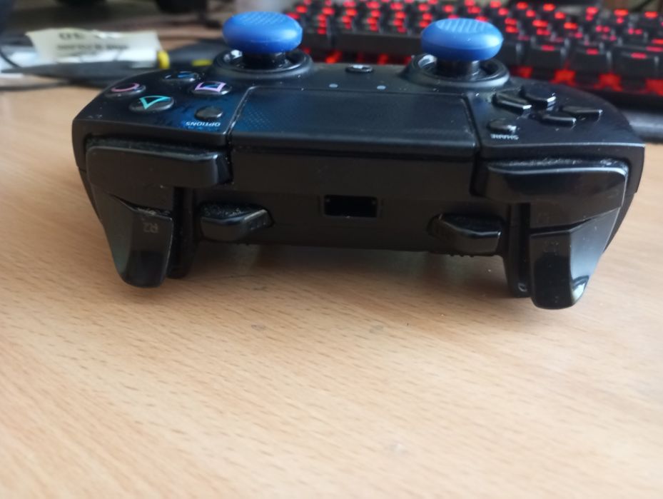 Геймпад Razer Raiju USB для PS4/ПК - Идеальное решение для геймеров!