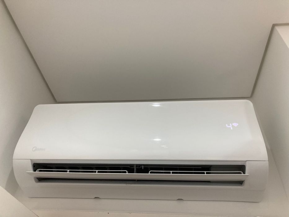Ar condicionado Midea a funcionar