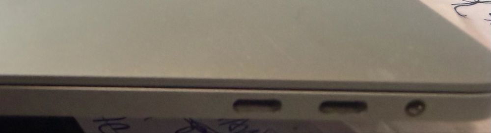 Продам MACBook pro A1706 ноутбук Aplle