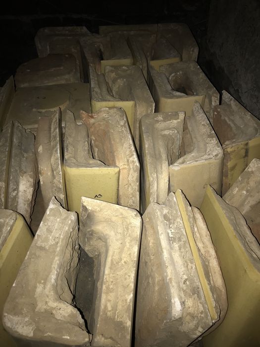 Kafle z rozebranego pieca kaflowego - kafle piecowe