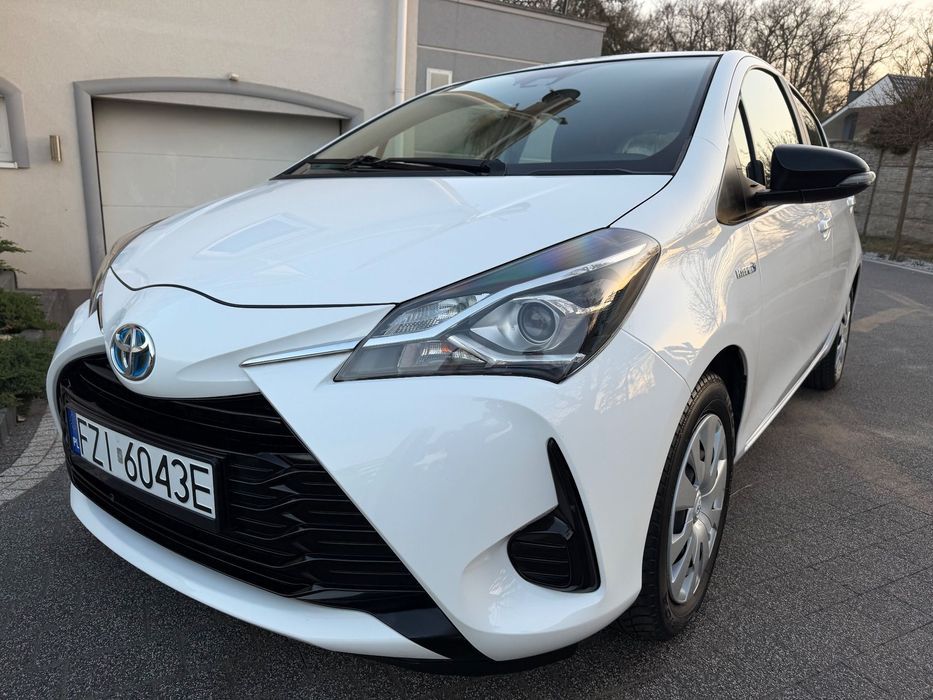 Toyota Yaris ~~ Salon Polska ~~ HYBRYDA ~~ Bezwypadkowy ~~