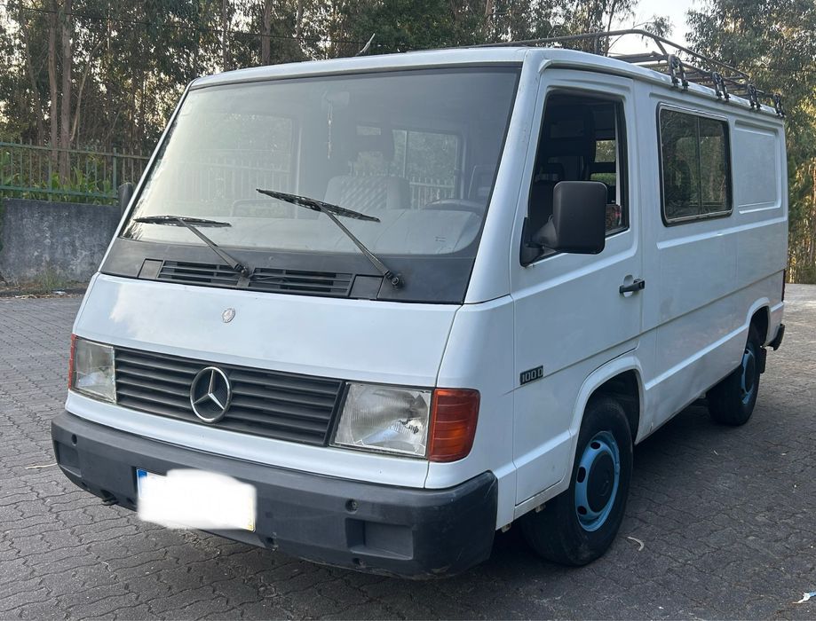 Mercedes 100 d 6 lugares