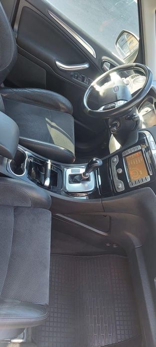 Продаётся Ford s-max