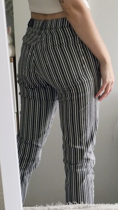 Spodnie damskie bawełniane w paski Pull&Bear niski stan