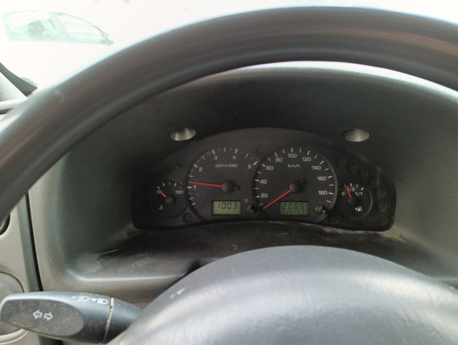 Carrinha para trabalho