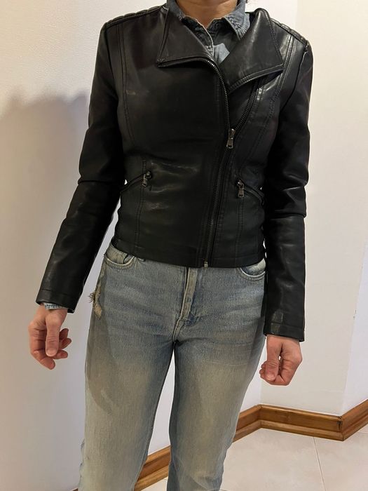 Casaco preto de napa