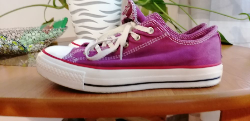 Okazja Trampki oryginalne Converse roz 39