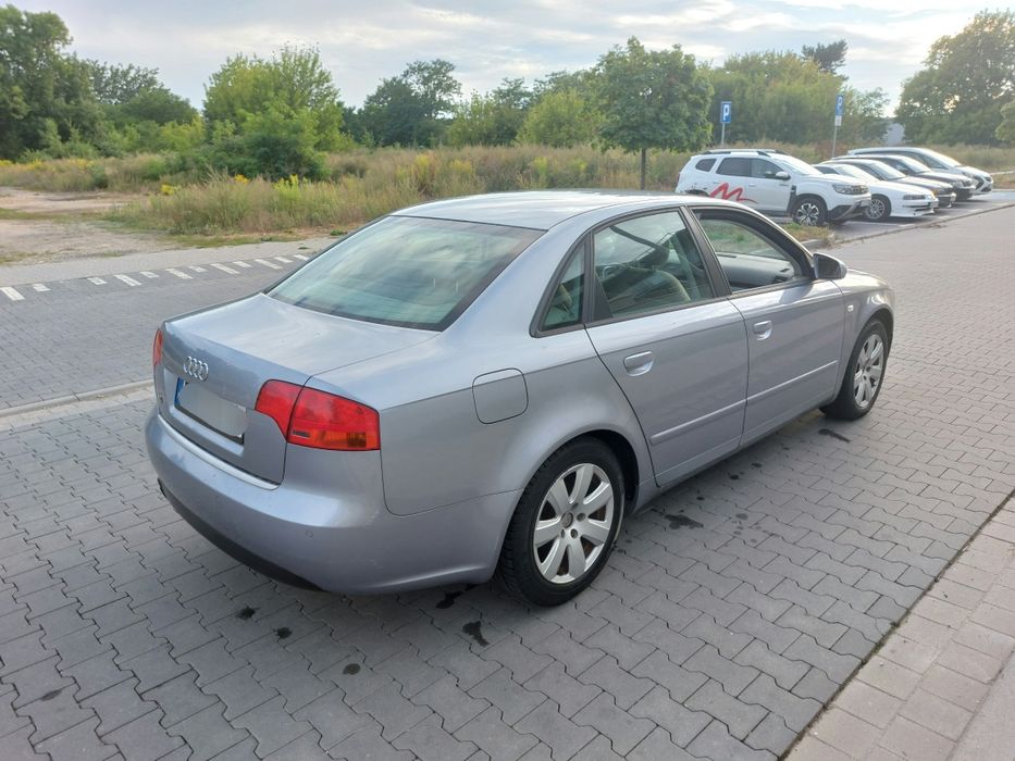 Audi a4 B7 1.6 8v