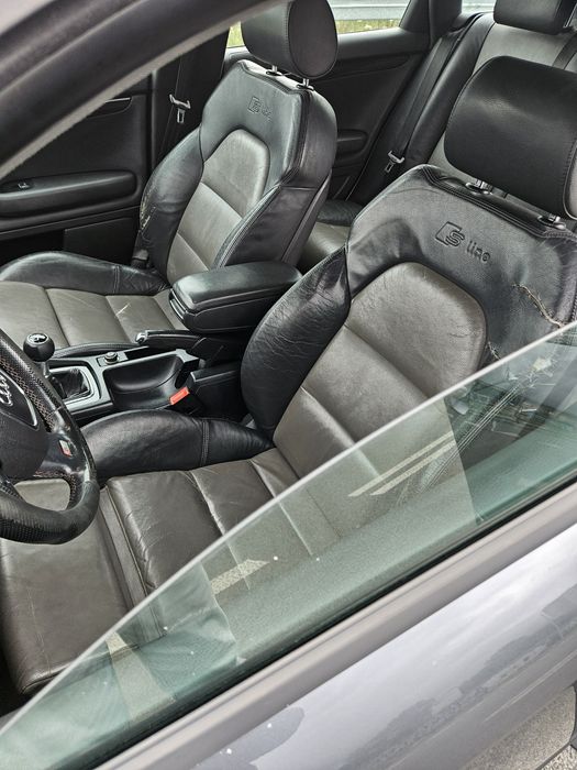 Audi a4b7 s line