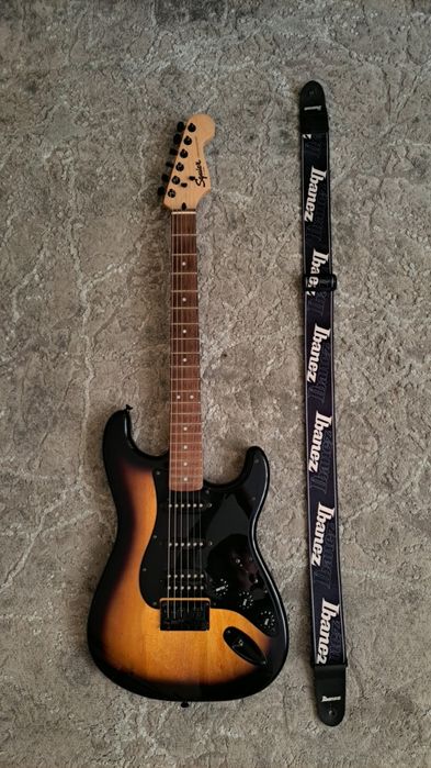 Squier Bullet St. HSS