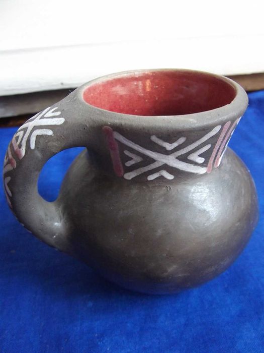 Jarras taças potes caixa em porcelana / Porcelain vases bowls pots box