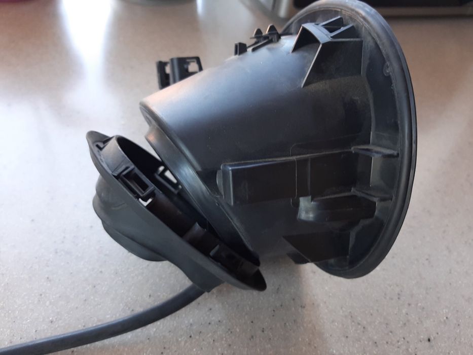 Корпус лючка бензобака Ford C-Max 2014г