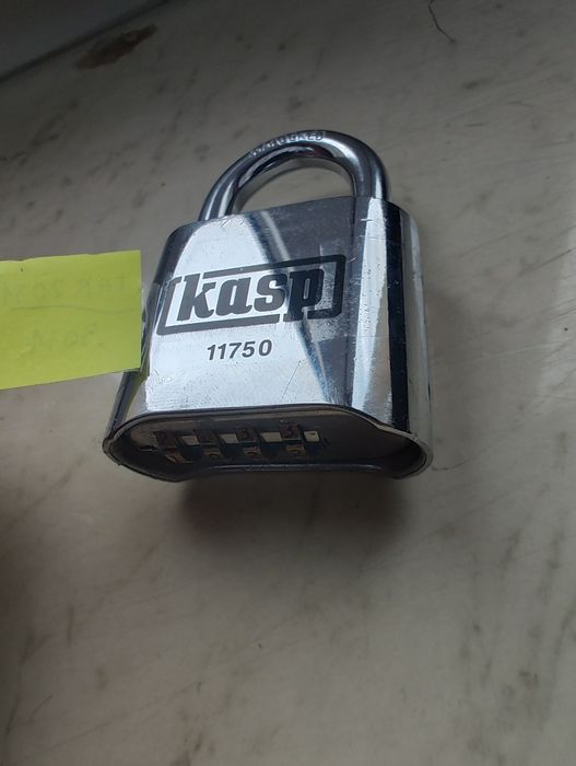 Kłódka z szyfrem Kasp security