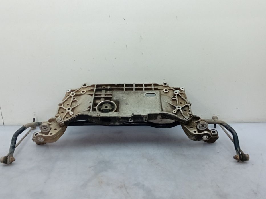Charriot frente AUDI A3 (8P1)