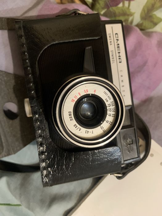 продам фотоапарат СМЕНА ЛОМО з футляром