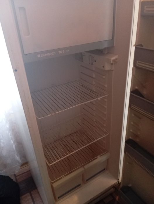 Холодильник  Донбас