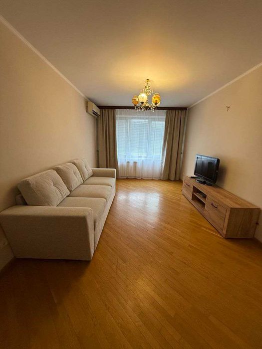 оренда 3 кімнатної квартири в районі центрального ринку
