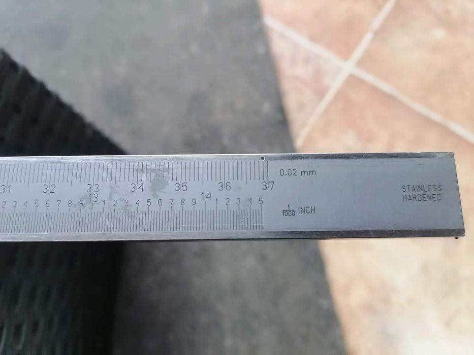 Suwmiarka VIS 370 mm z precyzerem 0.02