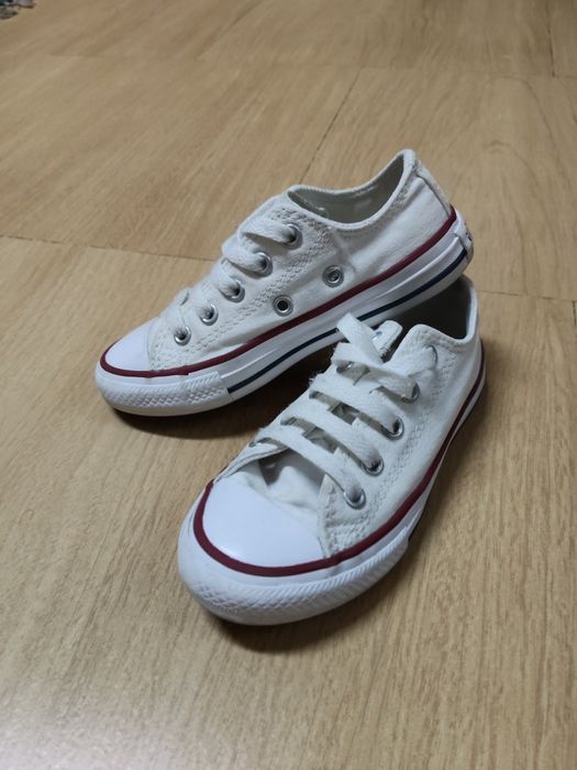 Sapatilhas Converse All Star brancas de criança