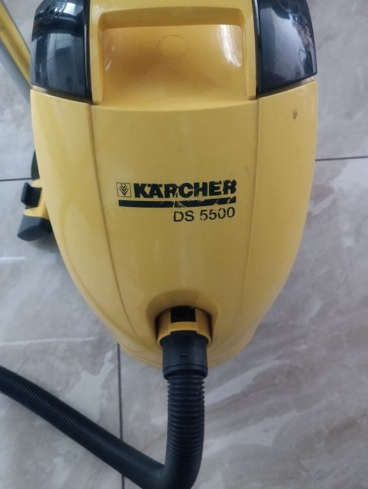 Продам пилосос KARCHER DS5500