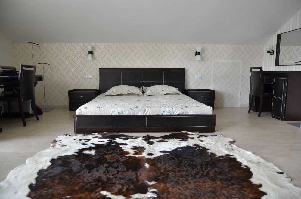 Продам дом с.Орловщина на берегу реки