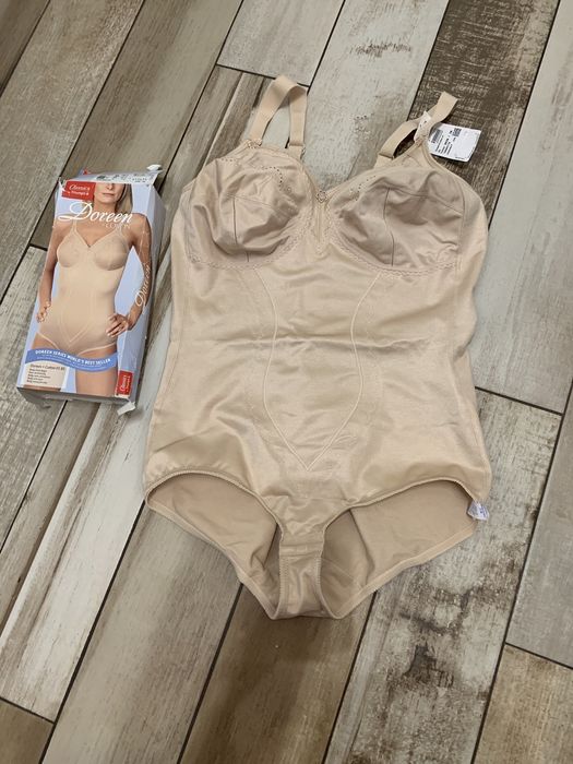 Triumph корегуюча білизна Doreen