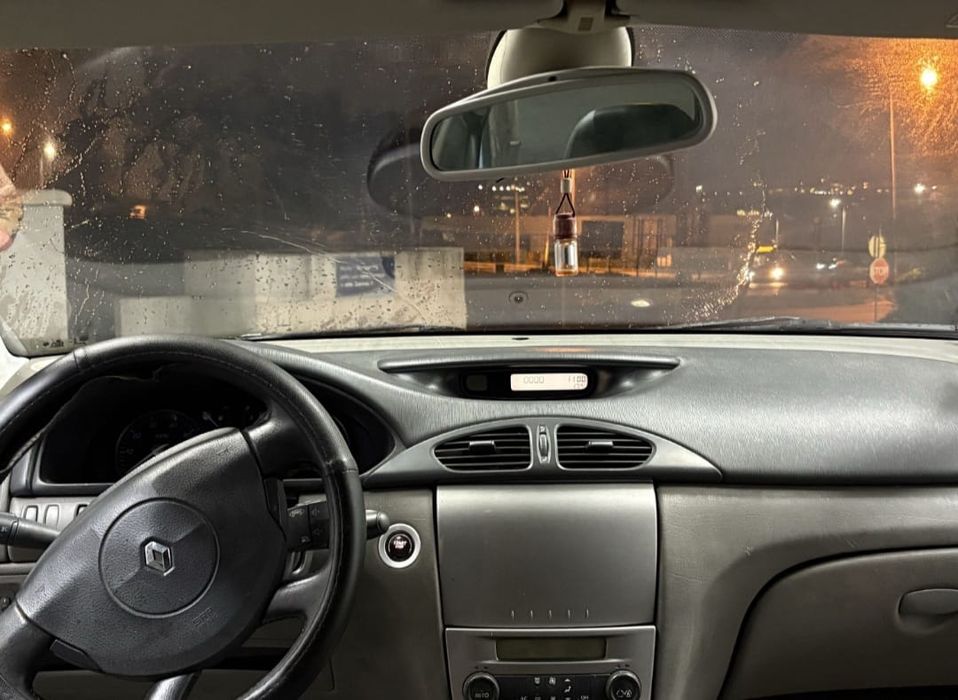 Renault laguna 1.6