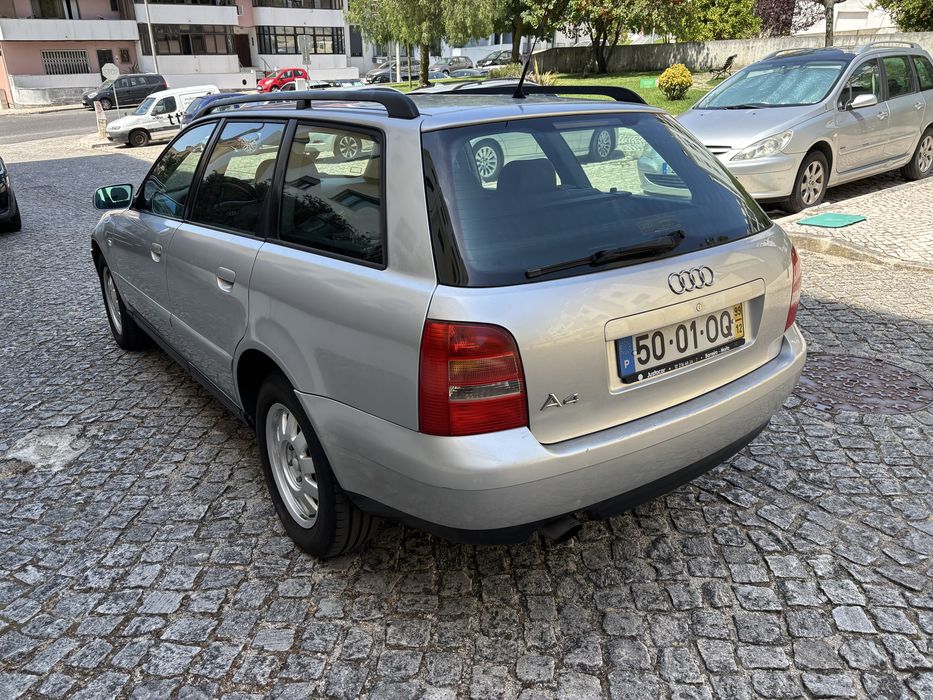 Audi A4 1.6 gasolina