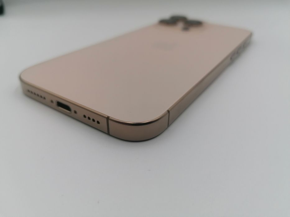 iPhone 16 Pro Max 256GB - Stan bardzo dobry