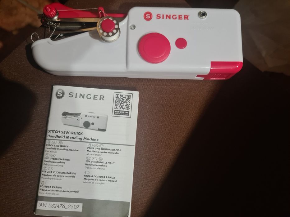 Máquina de costura Singer
