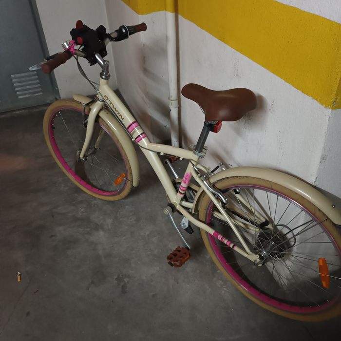 Bicicleta com algum uso